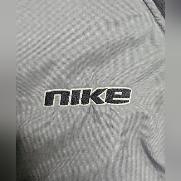 Vintage Nike Jacket Men’s Embroidered Swoosh Logo Gray Spell Out Full Zip Coat M - Picture 2 of 14